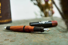 Thomas Jefferson Tulip Poplar Fountain Pen